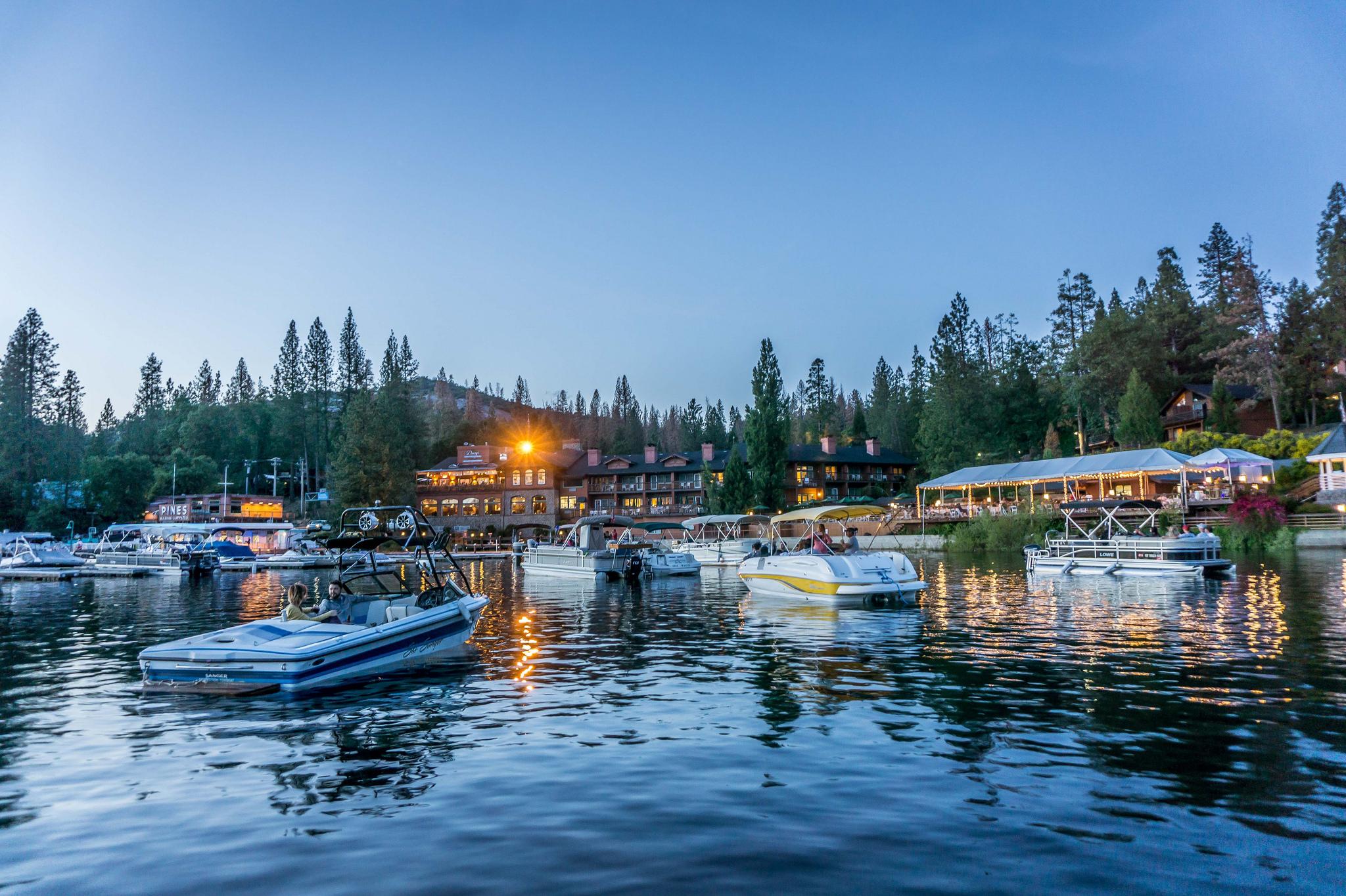The Pines Resort & Conference Center Bass Lake Exterior photo